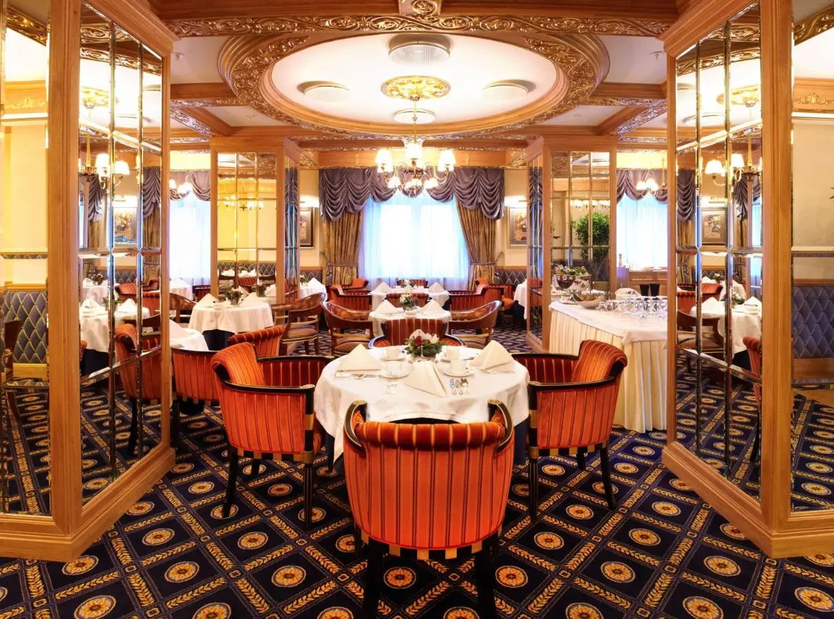 Москва: Гостиница Radisson Collection Москва
