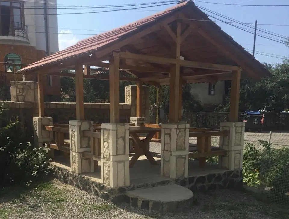 Бакуриани: Hotel Tinatin