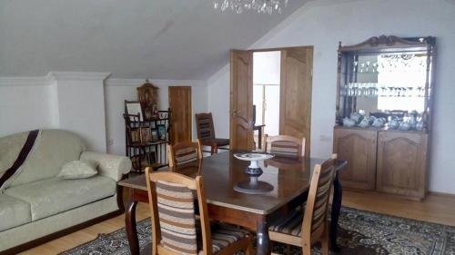 Сурами: Guesthouse Surami