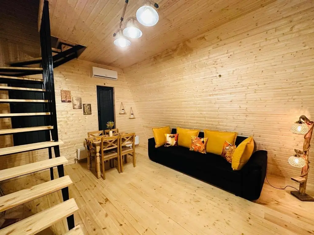 Сурами: cottage Ninika surami