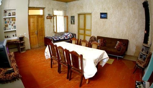 Сурами: House in Surami