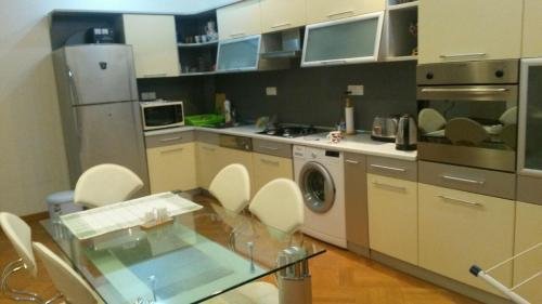 Баку: Sahil Apartment