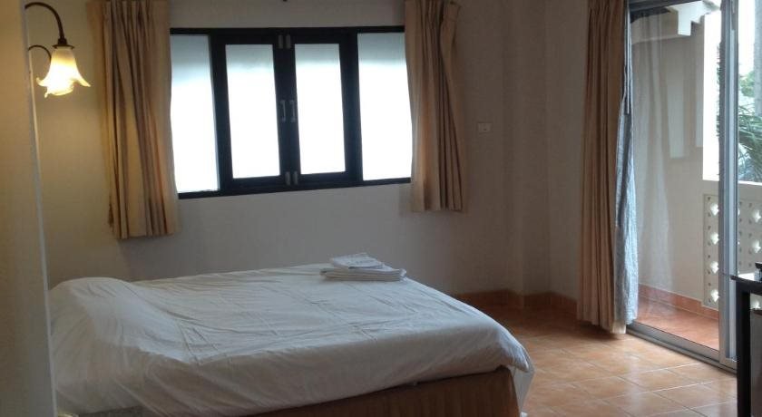 Кату: Jinny Guesthouse