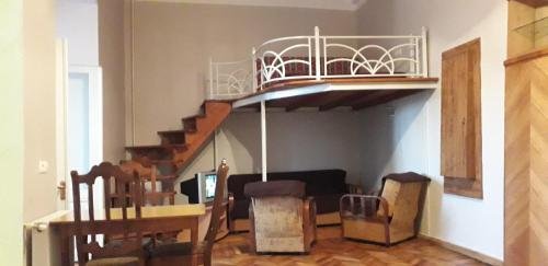 Тбилиси: Home with mezzanine