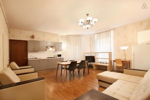 Санкт-Петербург: Апартаменты Piterstay