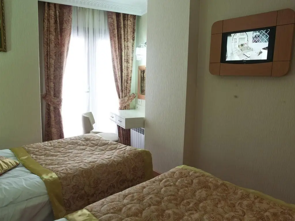 Стамбул: Kamer Hotel