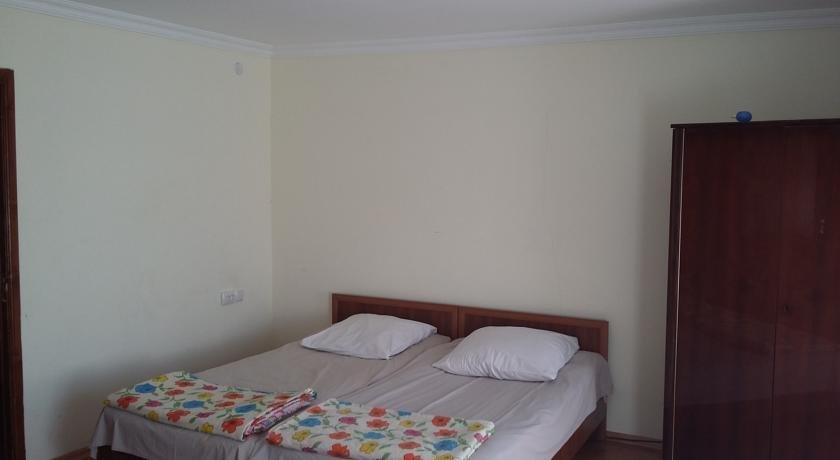 Батуми: Guest House on Angisa