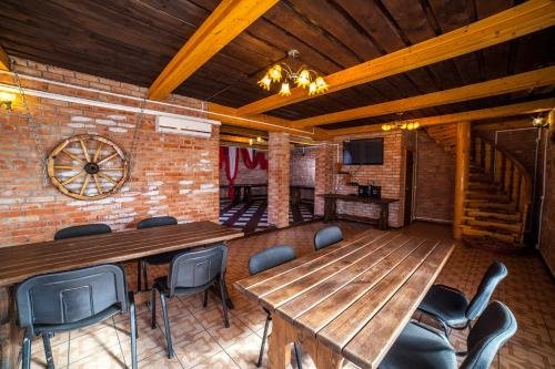 Новгород: Cottage na Strelke
