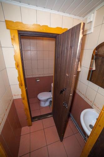 Новгород: Cottage na Strelke