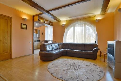 Минск: Aparton Centralniy Vokzal / Dynamo