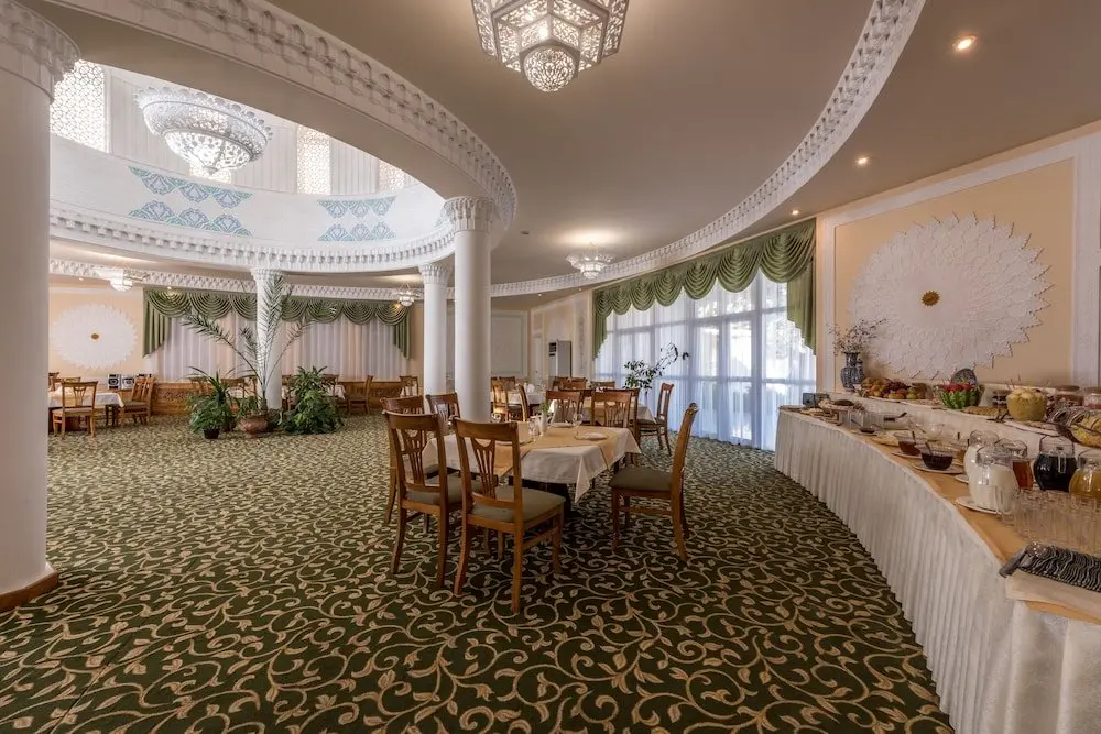 Самарканд: Orient Star Hotel Kuk-Serai
