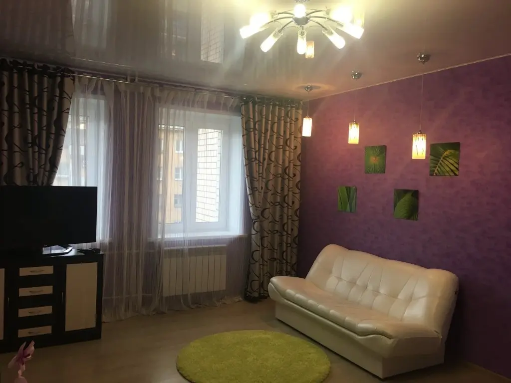 Тверь: Apartamenty na Manezhnoy
