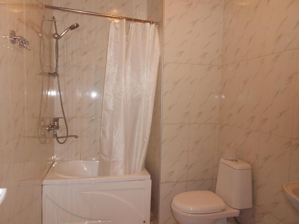 Батуми: Ucha's Apartment