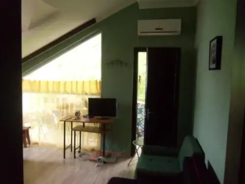Уреки: Tiniko Guest House