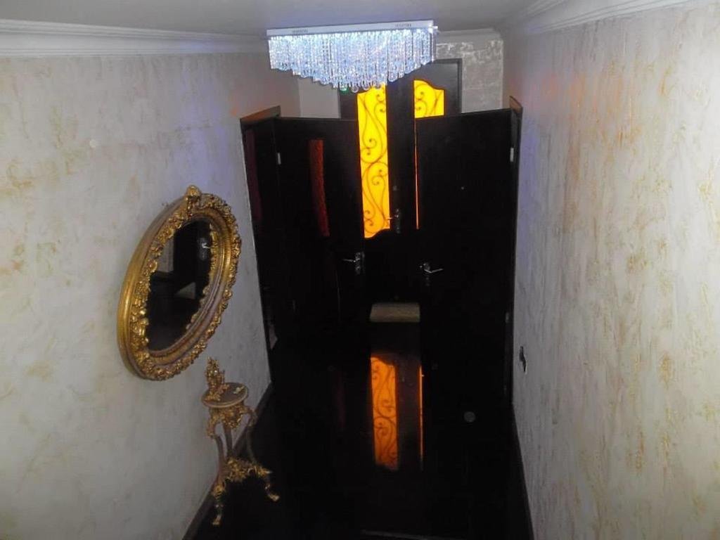 Батуми: Raul Guest House