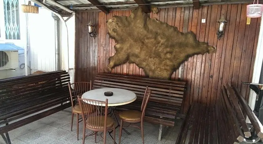 Батуми: Manchos House