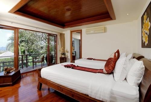 Кату: Villa Yoosook
