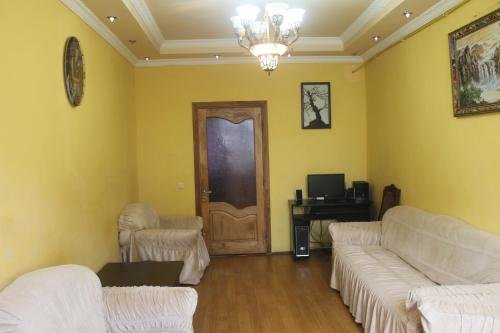 Батуми: Lalu's Flat