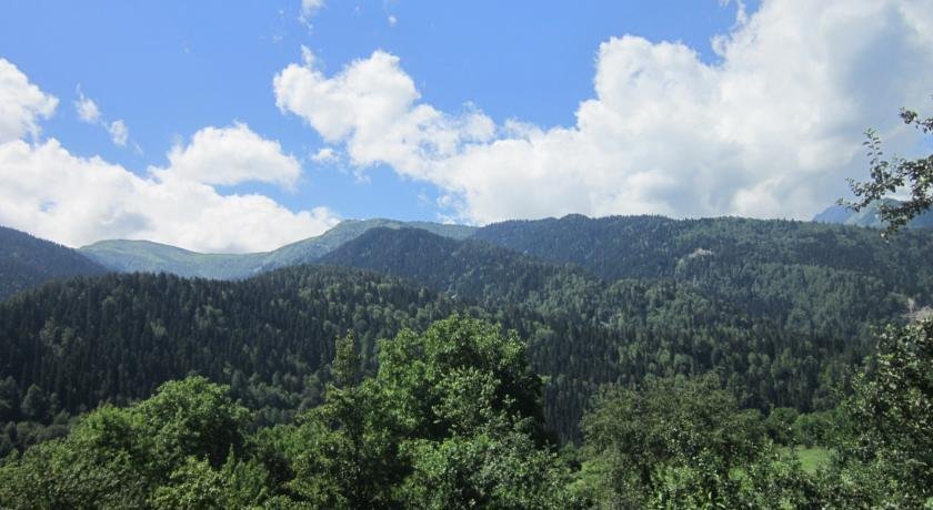 Местиа: Guesthouse Lakhushdi