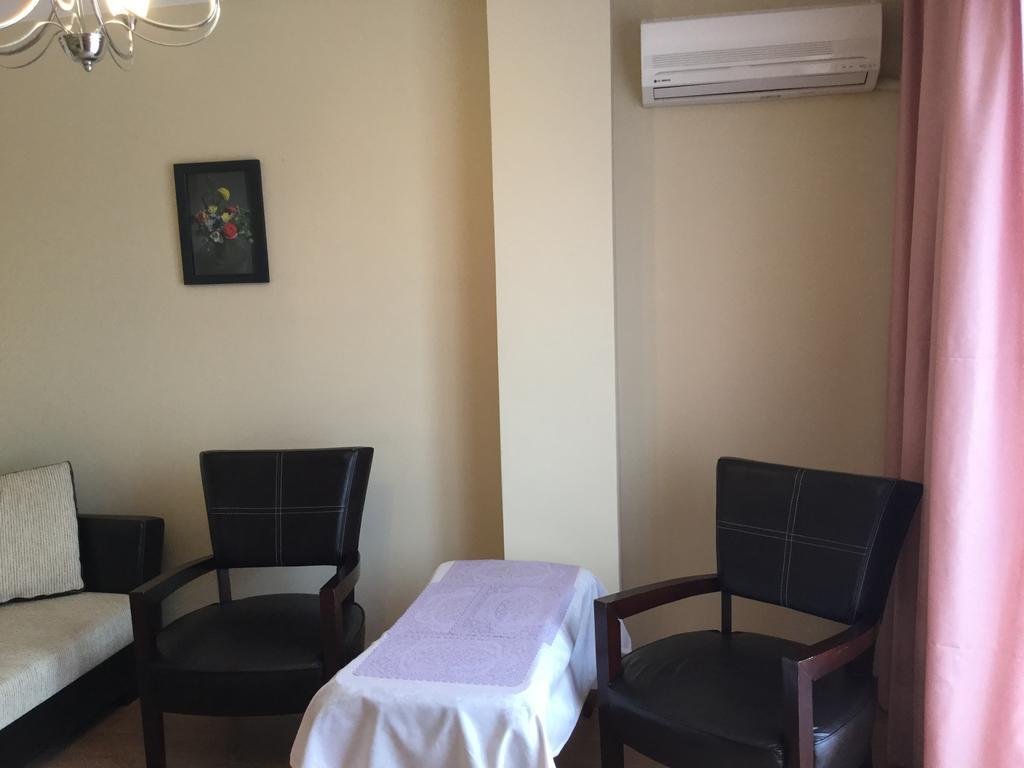 Батуми: Nina's Apartment On Gorgasali