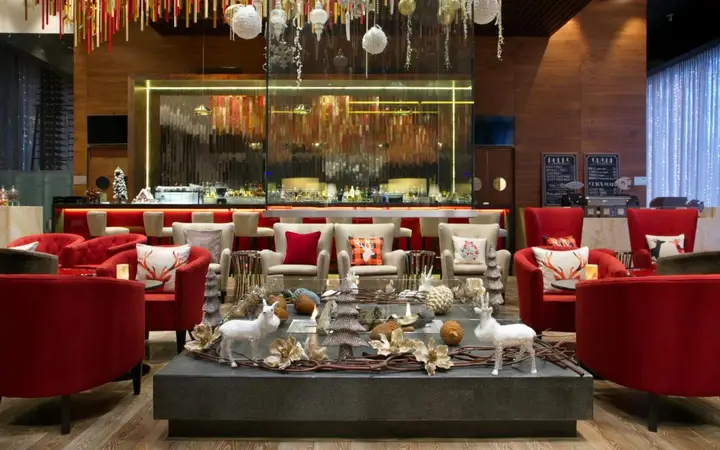 Москва: Отель Doubletree by Hilton Moscow - Marina