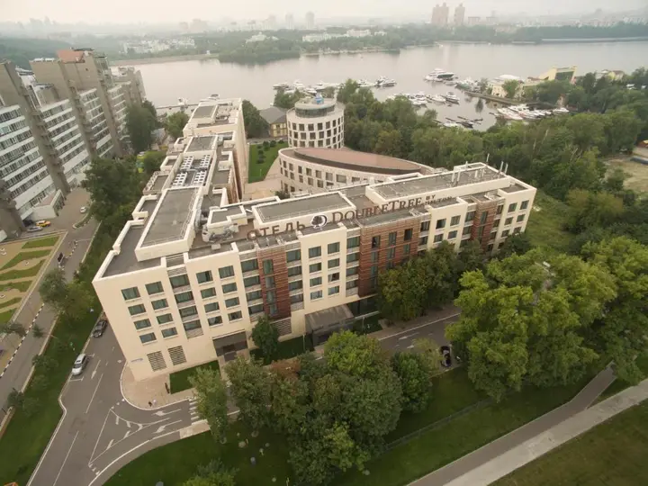 Москва: Отель Doubletree by Hilton Moscow - Marina