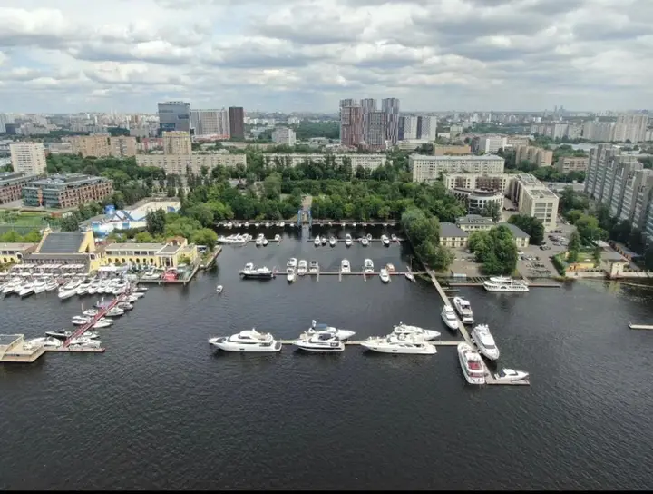 Москва: Отель Doubletree by Hilton Moscow - Marina