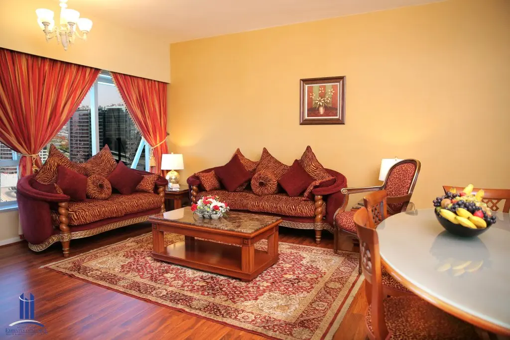 Дубай: Emirates Concorde Hotel & Suites