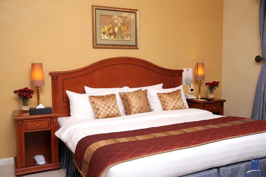 Дубай: Emirates Concorde Hotel & Suites