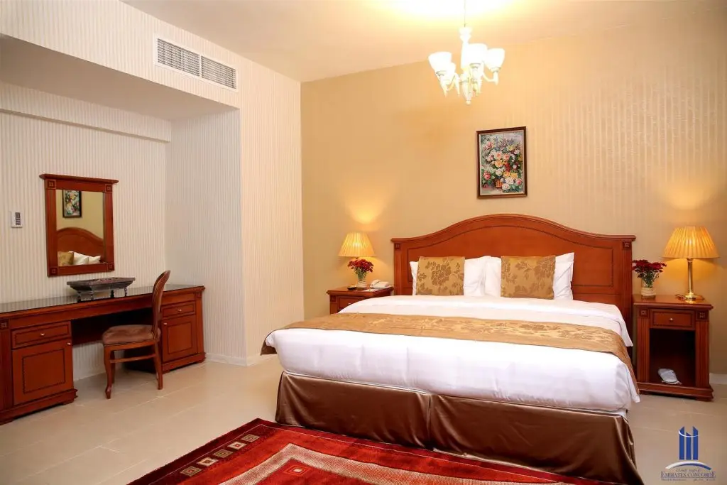 Дубай: Emirates Concorde Hotel & Suites