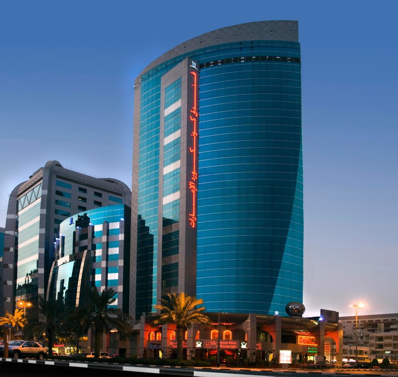 Дубай: Emirates Concorde Hotel & Suites