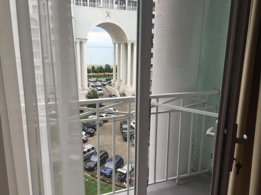 Батуми: Batumi Magnolia