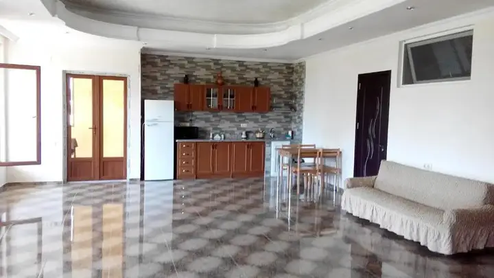Батуми: Guest House Avgia