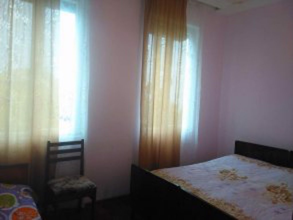 Батуми: House on Tsminda Nino