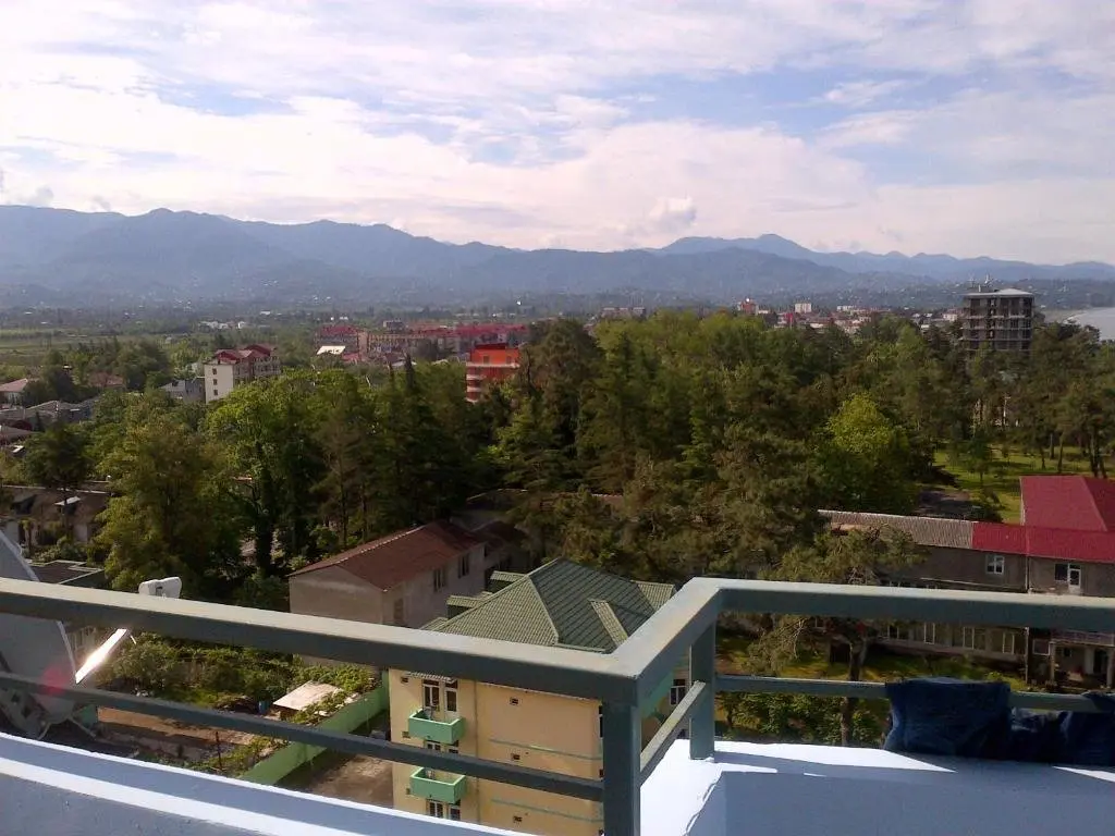 Кобулети: Apartment, guest houseon Tamar Mepe St