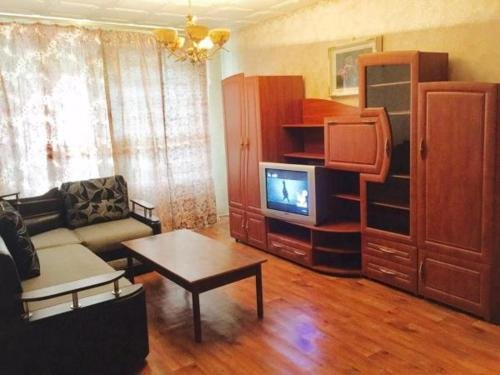 Новокузнецк: Pavlovskogo 15 Apartments