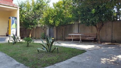 Батуми: Guest House Guna