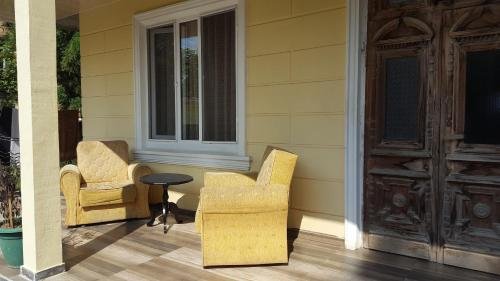 Батуми: Guest House Guna