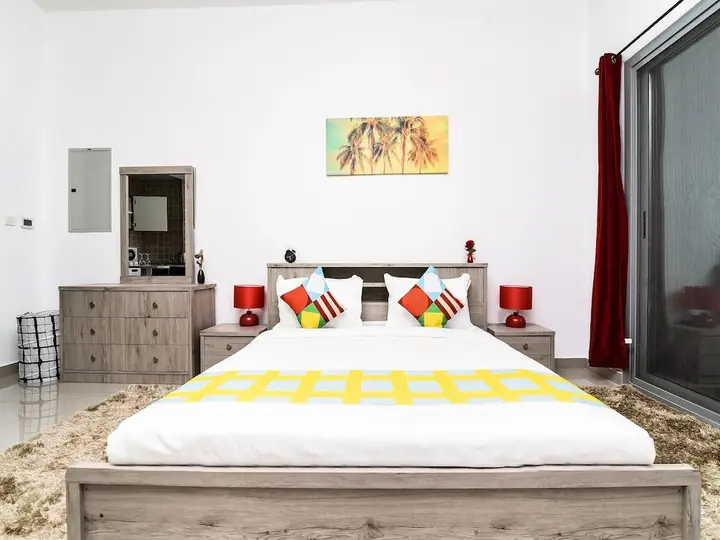 Дубай: OYO 145 Home Marina View Apartment