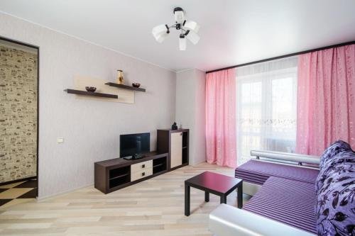 Минск: Nezavisimosti 74