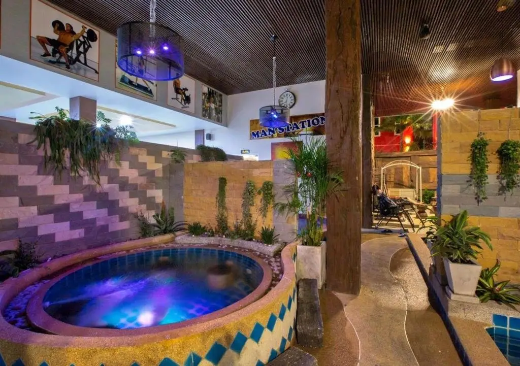 Паттайя: The Train Resort - Sauna & Spa
