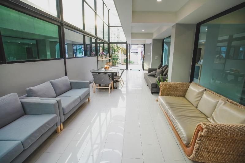 Бангкок: Roomquest Don Muang Airport