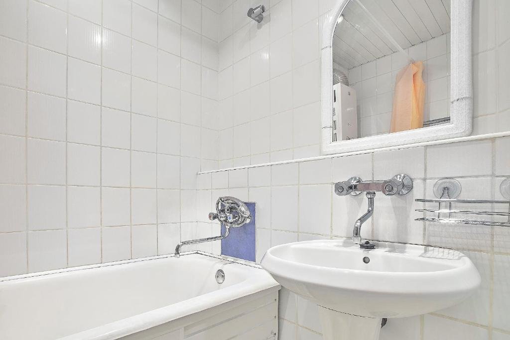 Санкт-Петербург: Apartment on Malaya Konyshennaya 10