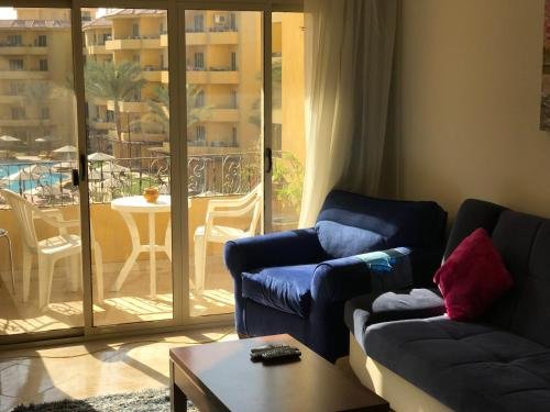 Хургада: Pool View Apartments At British Resort Unit 15