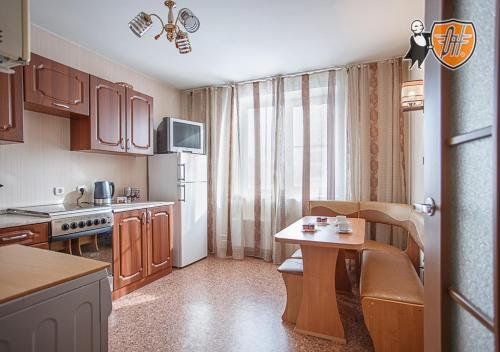 Новокузнецк: Apartment Ermakova 36