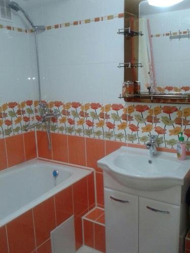 Иркутск: Apartment on Zhelyabova 3