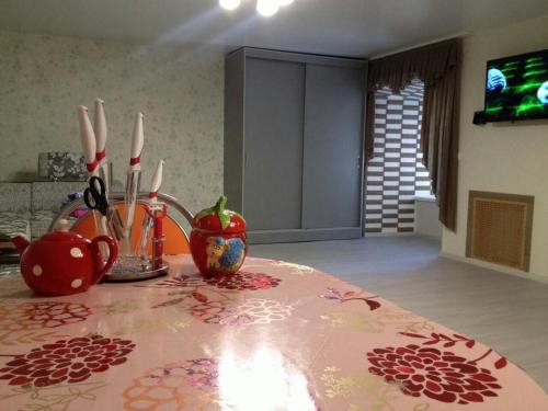 Иркутск: Apartment on Zhelyabova 3