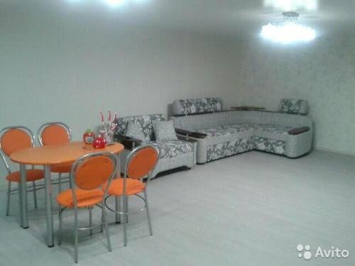 Иркутск: Apartment on Zhelyabova 3