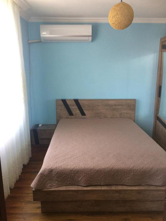 Батуми: Apartment On Khinikadze 4