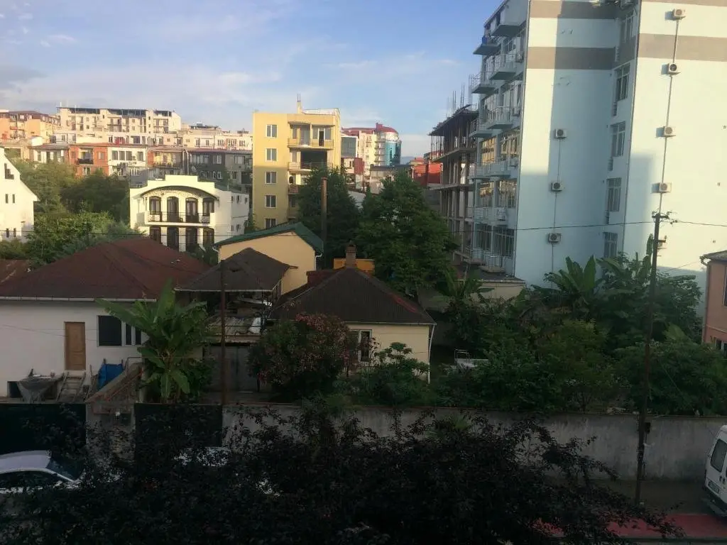 Батуми: Apartment On Khinikadze 4